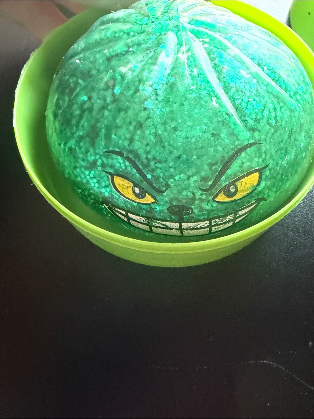 New Grinch Mystery Dumpling Christmas Holiday Dr Seuss Sugar Squishy Yellow Grin